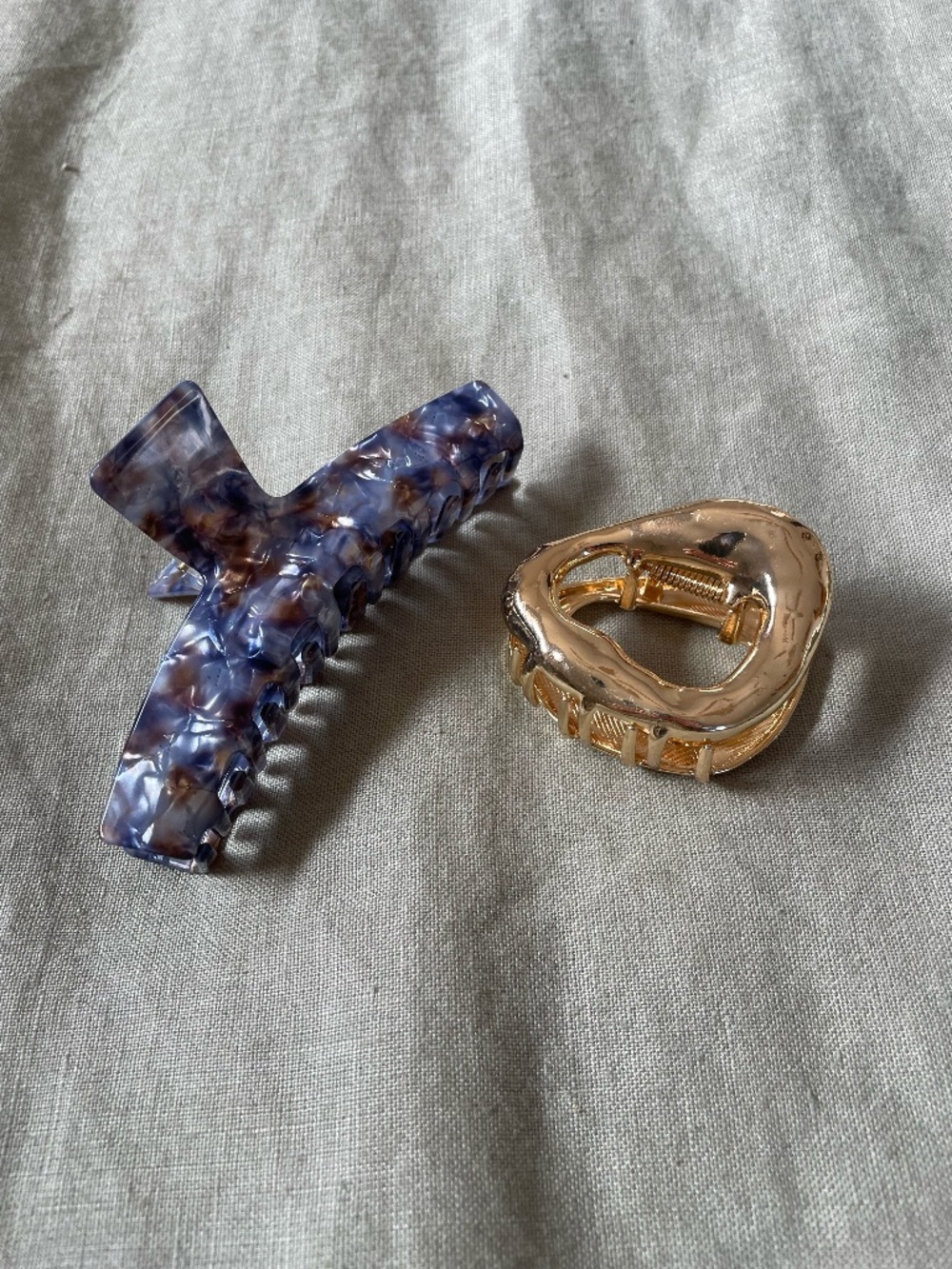 Decorative Hair Clips - Set of 2 - NWOT